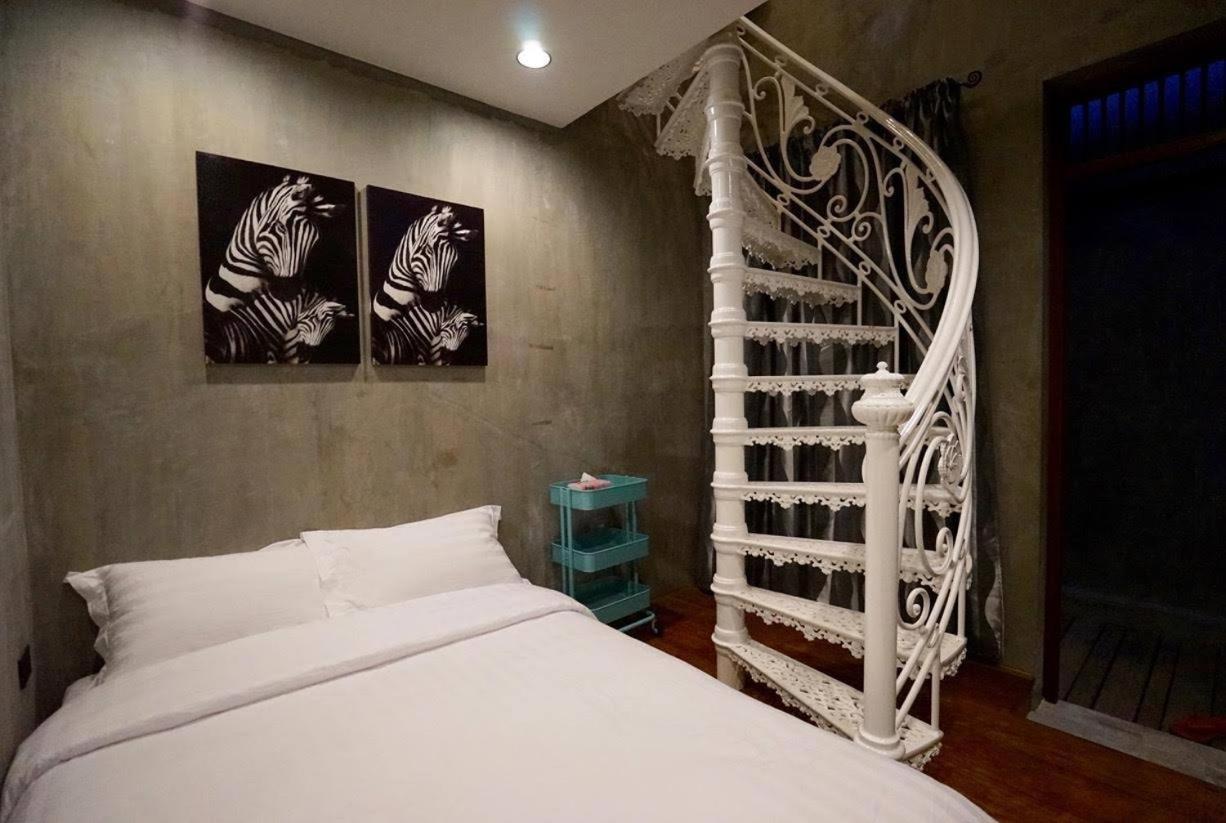 House Of Passion Amphawa Hotell Rum bild